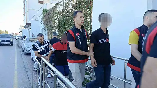 Lise öğrencileri darp edilip bıçaklanmıştı: Yaşı küçük 6 şüpheli yakalandı