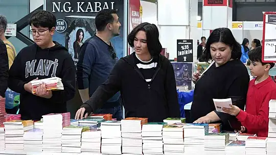 Malatya Anadolu Kitap ve Kültür Fuarı'na yoğun ilgi