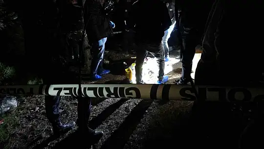 Malatya'da 72 yaşındaki şahıs ağaca asılı halde ölü bulundu