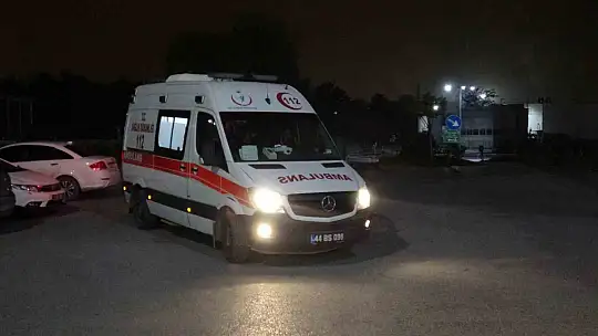 Malatya'da bıçaklı kavga: 2 yaralı