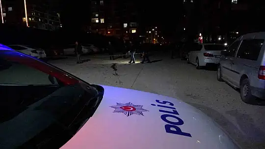 Bıçaklı kavga: 3 yaralı