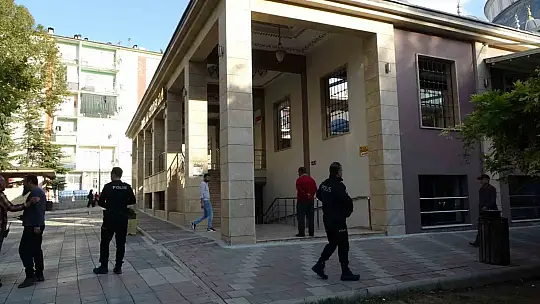 Malatya'da camide şüpheli çanta paniği
