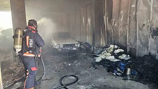Malatya'da depo yangını