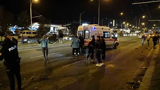 Malatya'da feci kaza: 2 ölü, 3 yaralı