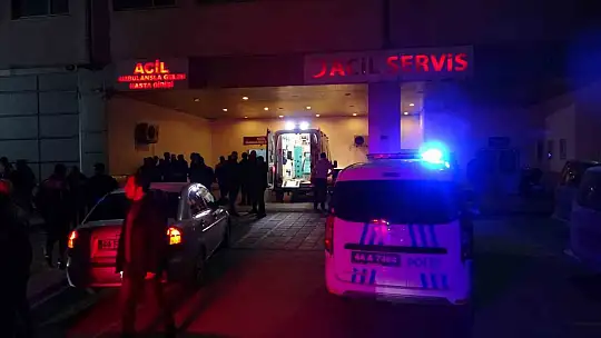 Malatya'da halı sahada maç yapan polis memuru kalp krizi geçirdi