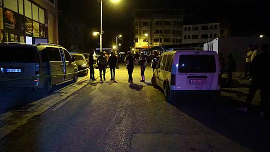 Malatya'da kafeye silahlı saldırı: 2 yaralı
