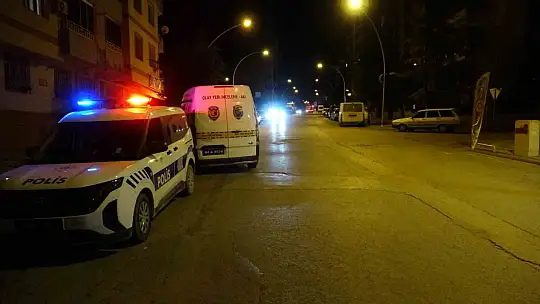 Malatya'da kaldırımda bulunan Kalaşnikof mermisi polisi alarma geçirdi
