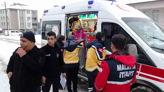 Malatya'da karı-koca doğalgazdan zehirlenme şüphesiyle hastaneye kaldırıldı