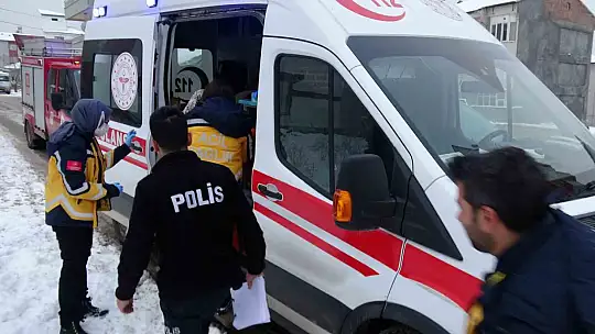 Malatya'da karı-koca doğalgazdan zehirlenme şüphesiyle hastaneye kaldırıldı