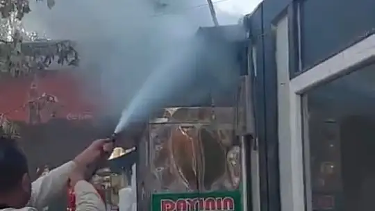 Malatya'da konteyner iş yerinde yangın