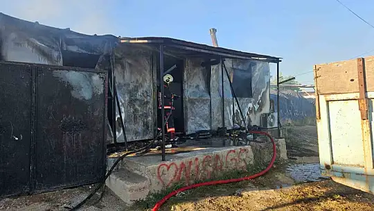 Malatya'da konteyner yangını