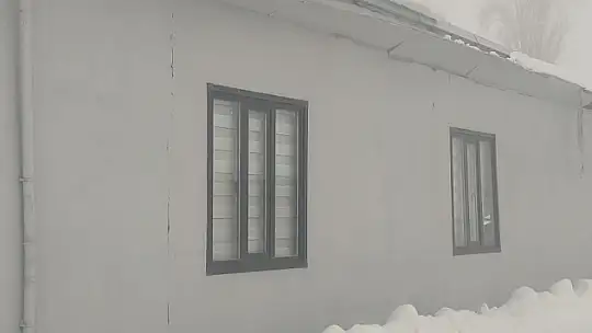 Malatya'da mevlit salonunun çatısı kardan çöktü