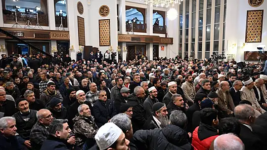 Malatya'da Miraç Kandili dualarla idrak edildi