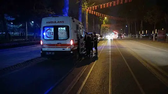 Malatya'da parkta silahlı saldırıya uğrayan genç yaralandı