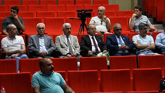 Malatya'da yerel medya sempozyumu düzenlendi