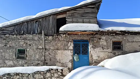 Malatya'da yoğun kar yağışı vatandaşları sevindirdi