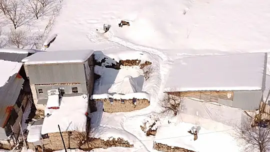 Malatya'da yoğun kar yağışı vatandaşları sevindirdi