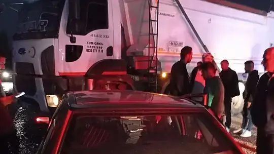 Malatya hafriyat kamyonu ile otomobil çarpıştı: 1 ölü 1 yaralı