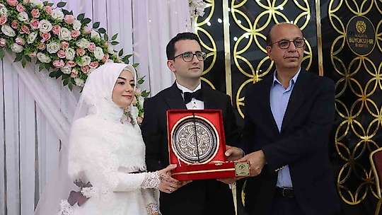 Malatya protokolünü buluşturan düğün