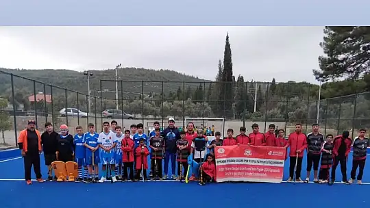 Malatyalı depremzede çocuklardan oluşan Hokey takımı Muğla'da