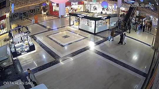 Mardin'de MovaPark AVM'deki kazada 3 yaşındaki çocuk parmağını kaybetti