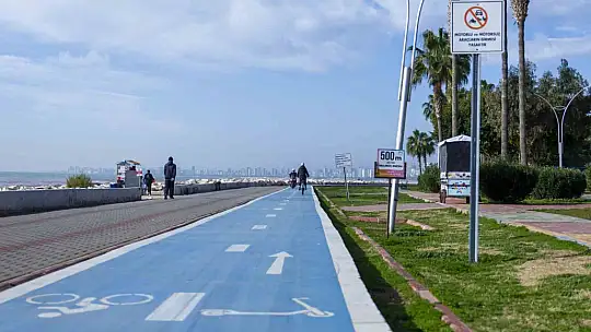 Mersin'de yürüyüş ve bisiklet yolları 20 kamerayla izleniyor