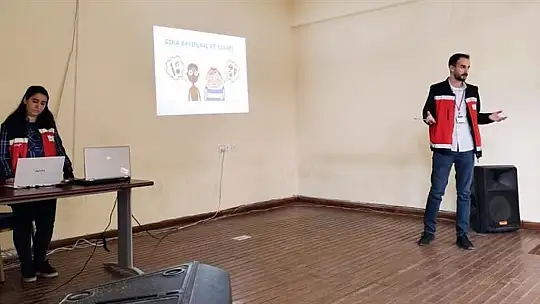 Minik öğrenciler gıda konusunda bilgilendirildi