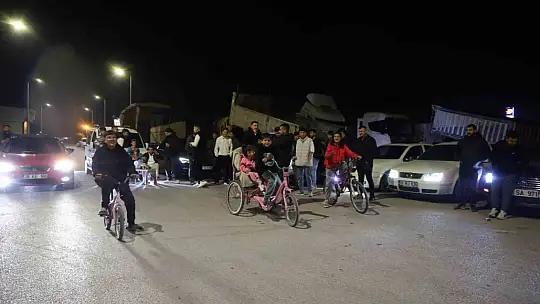 Modifiye tutkunları Kozan'da buluştu