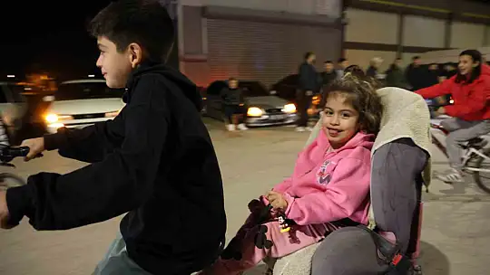 Modifiye tutkunları Kozan'da buluştu