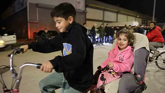 Modifiye tutkunları Kozan'da buluştu