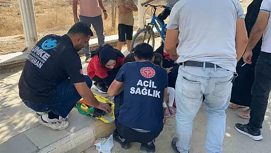 Adıyaman'da motosiklet park halindeki motora çarptı