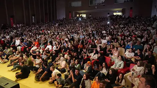 Musa Eroğlu konseri büyük ilgi gördü
