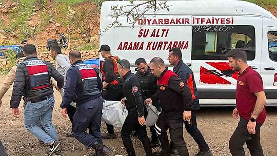 Nehre düşen şahsın cansız bedenine ulaşıldı