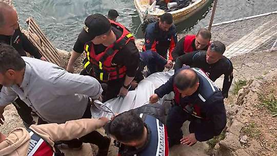 Nehre düşen şahsın cansız bedenine ulaşıldı