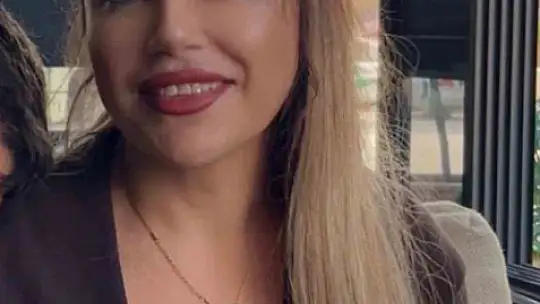 Öldürülen 2 çocuk annesi son yolculuğuna uğurlandı