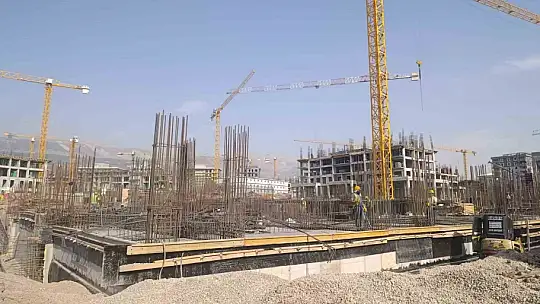 Onikişubat Stadyumu'nun yerine deprem konutları yükseliyor