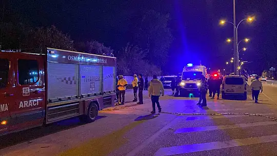 Osmaniye'de 2 kişinin hayatını kaybettiği kaza görüntülendi