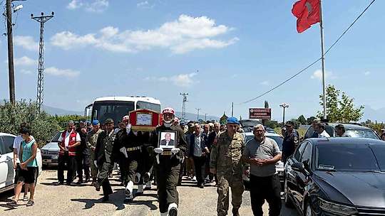 Osmaniye'de Kıbrıs gazisi Durdu Mehmet Köken son yolculuğuna uğurlandı