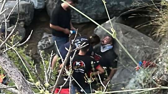 Osmaniye'de otomobil 50 metrelik uçurumdan dereye uçtu: 1 ölü, 1 yaralı
