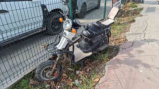 Adıyaman'da Elektrikli Bisiklet ile Otomobil Çarpıştı 1 Yaralı