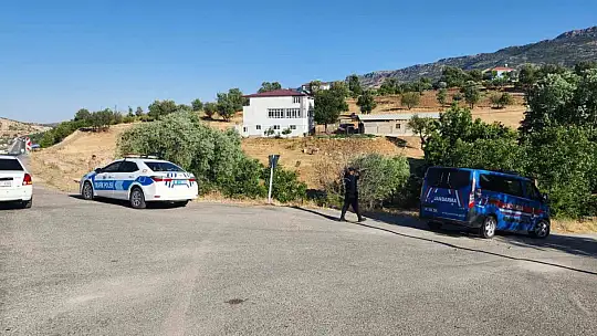 Otomobil şarampole uçtu: 3 yaralı