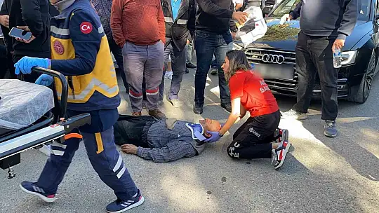Adıyaman'da yolun karşı tarafına geçmeyen yayaya otomobil çarptı