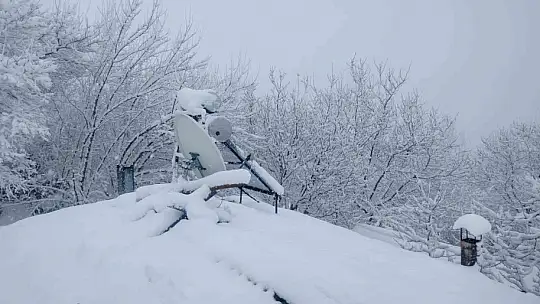 Pütürge'de kar kalınlığı 1 metreye yaklaştı