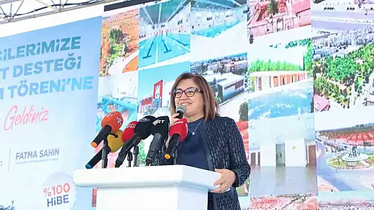 Şahin Nizipli çiftçilerle mazot desteği için bir araya geldi