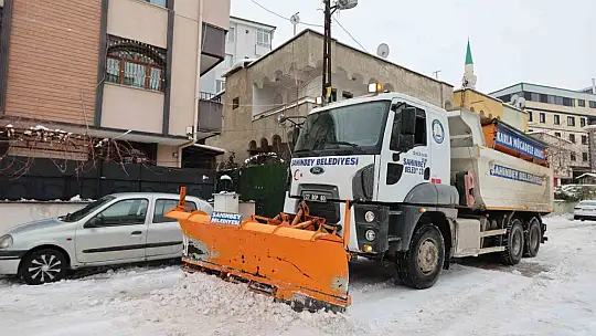 Şahinbey Belediyesi ekipleri 7/24 sahada