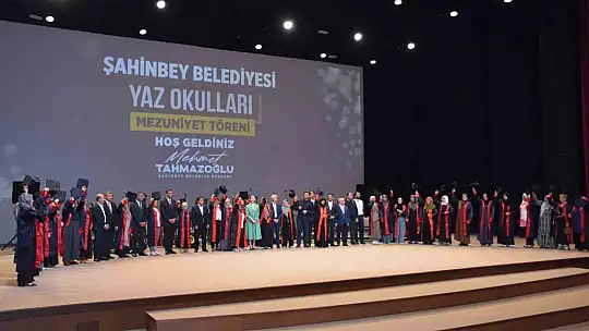 Şahinbey Belediyesi yaz okulu mezuniyet töreni düzenlendi