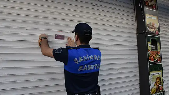 Şahinbey'de tarihi geçmiş ürün kullanan dürümcüye kapatma cezası