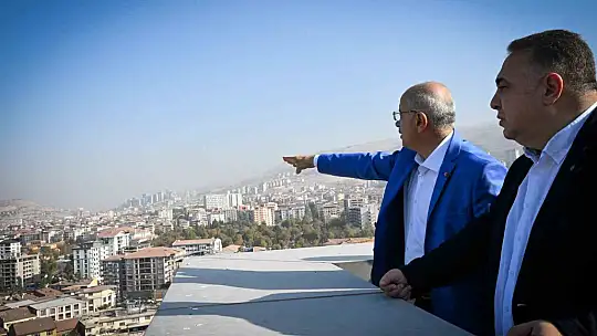 Sami Er: Malatya'nın hızlı inşa süreciyle yeniden şekillendiğini ve dirençli bir şehir olduğunu söyledi.
