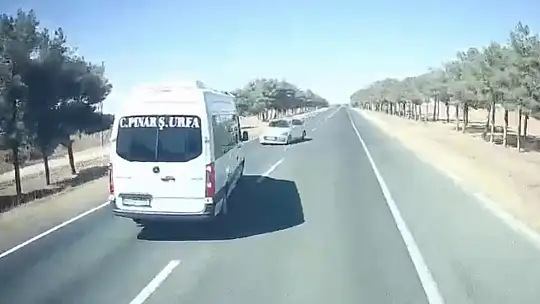 Şanlıurfa'da 1 kişinin öldüğü, 14 kişinin yaralandığı kazanın görüntüsü ortaya çıktı