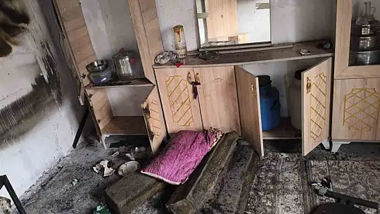 Şanlıurfa'da akıl almaz olay: Ev kendiliğinden yanıyor iddiası